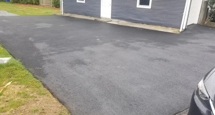 asphalt paving maintenance